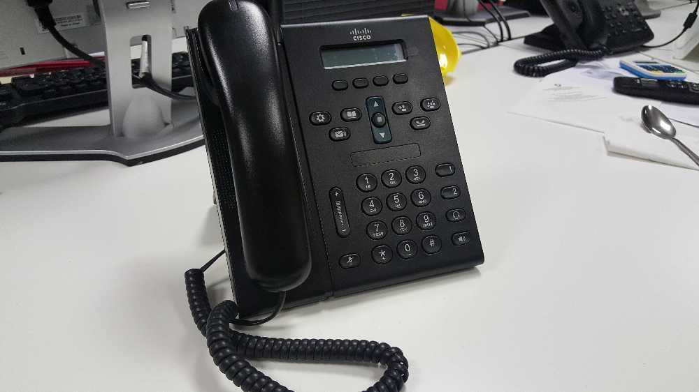 BRAND NEW - CISCO CP-6921 VoIP PHONE in london