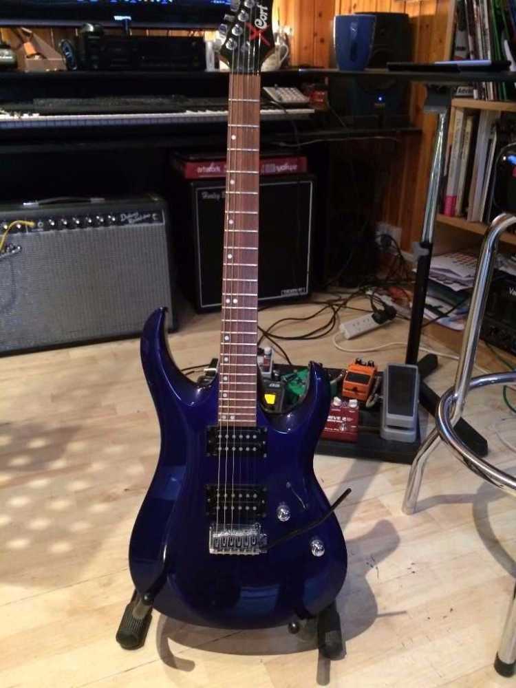 Cort X-2 Electric Guitar in london