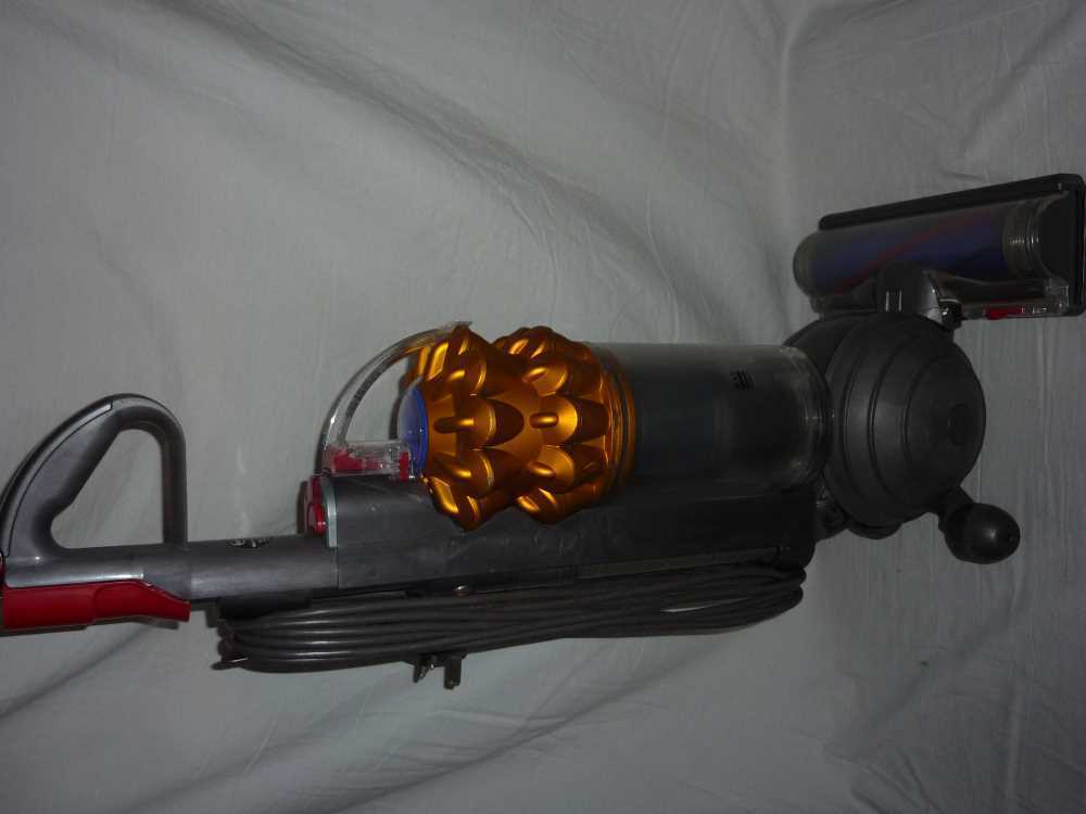 dyson hoover in london