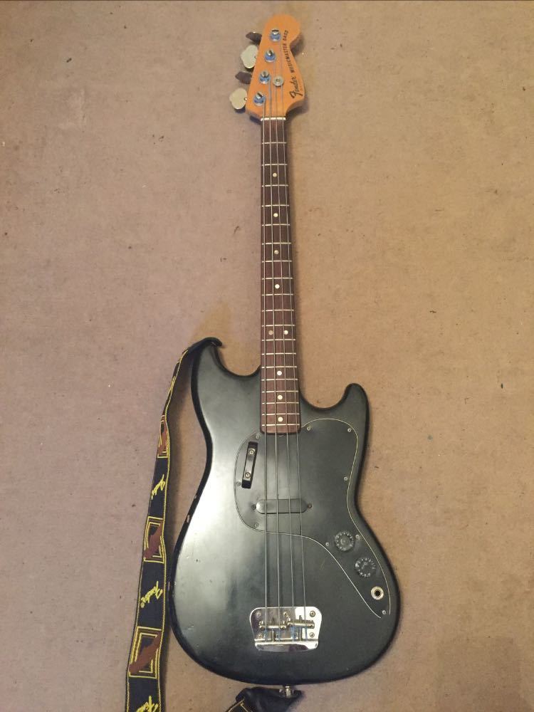 Fender vintage Musicmaster bass 1978 in london
