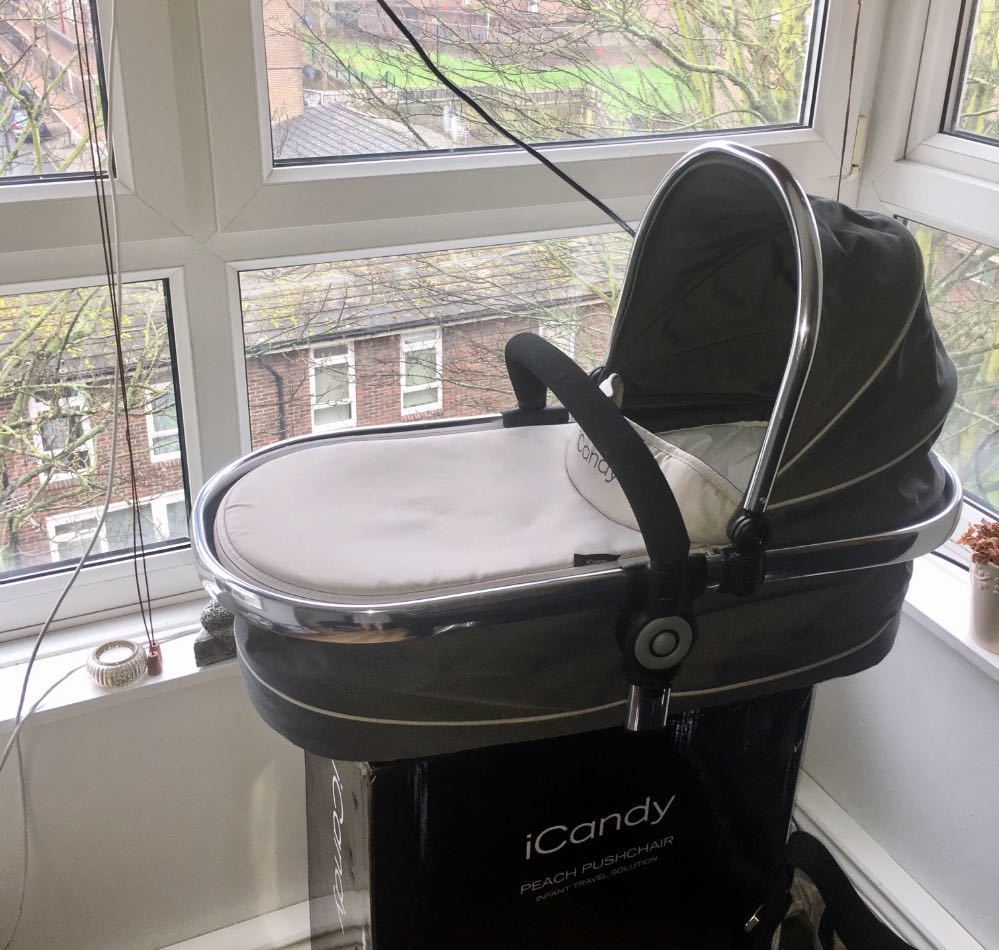 I-Candy Peach 3 Carry Cot in london