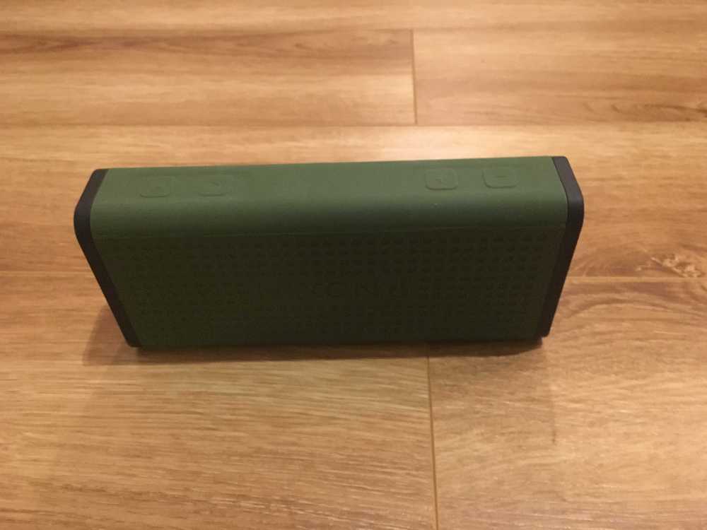 Nixon Blaster Bluetooth Speaker (rechargeable) in london