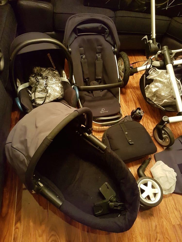 Quinny Buzz with maxi cosi car seat in london