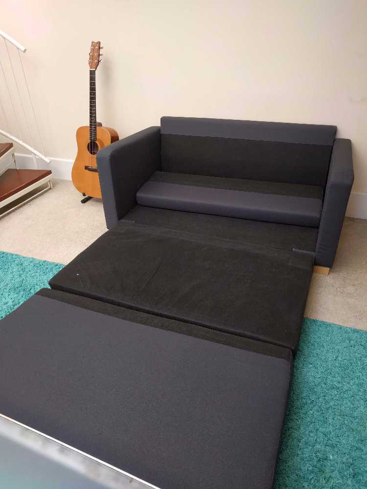 Small sofa pull out bed in london