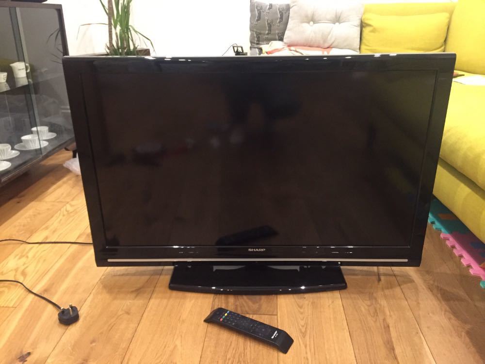TV 40 inch LCD tv in london