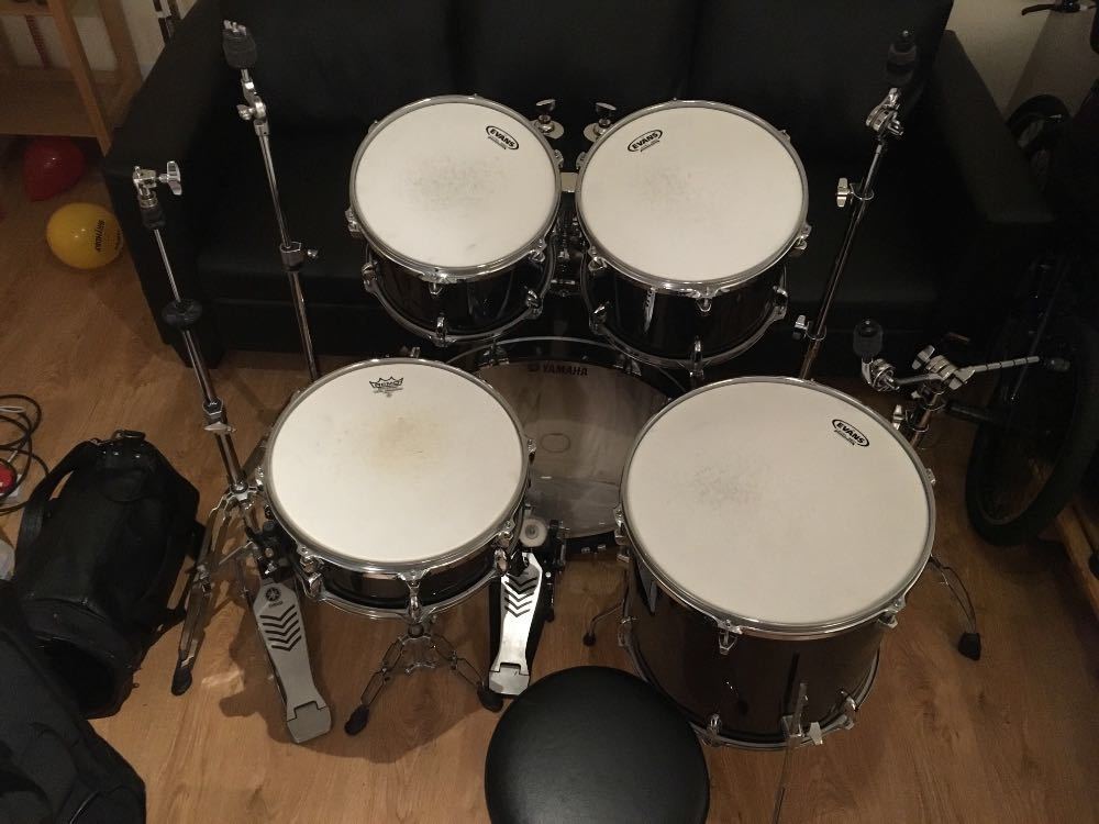 Yamaha Gigmaker Drum Kit and Hardware in london